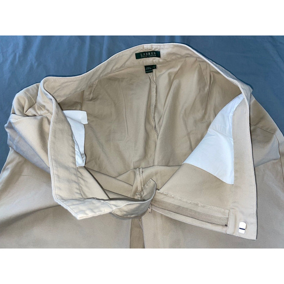 Ralph Lauren Flat Front 100% Cotton Canvas Bermuda Shorts. Women's 16, MINT!! - Picture 3 of 5